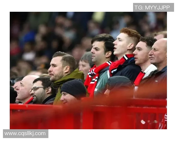 曼联与莱斯特城对决分析及球迷热议汇总